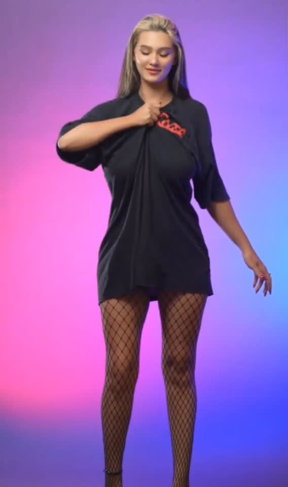 Alenawitch exclusive leaked nude post on ReelHub