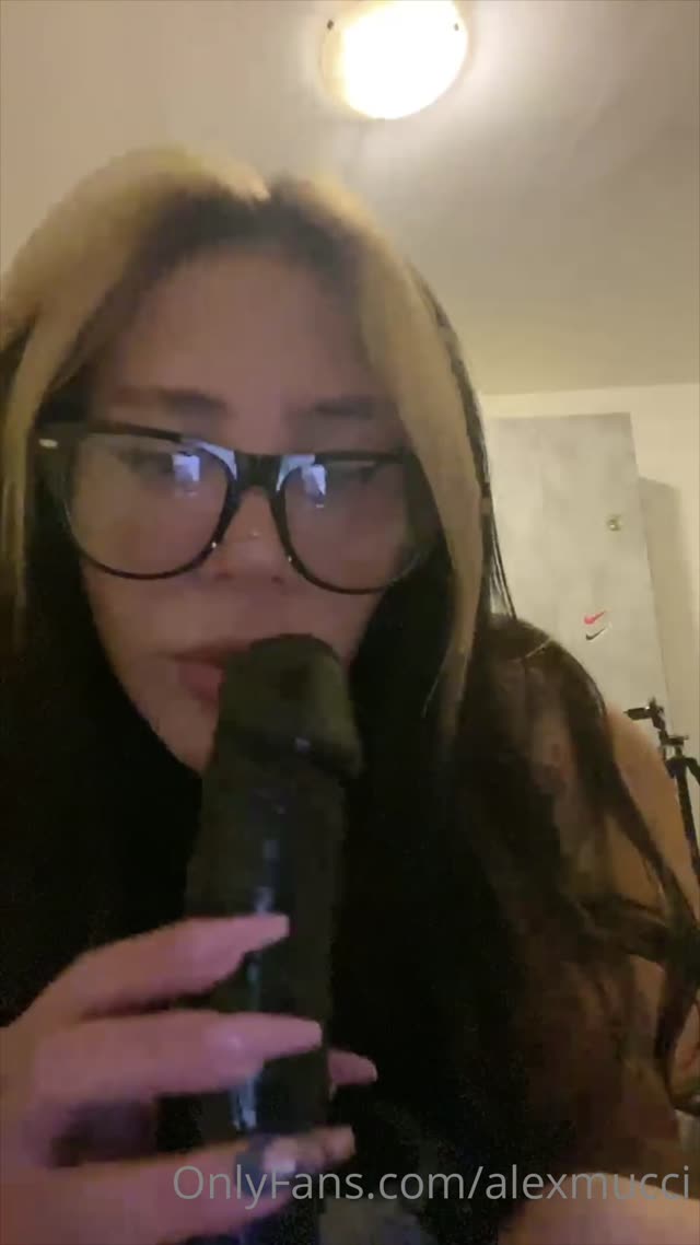 Alexmucci exclusive leaked nude post on ReelHub