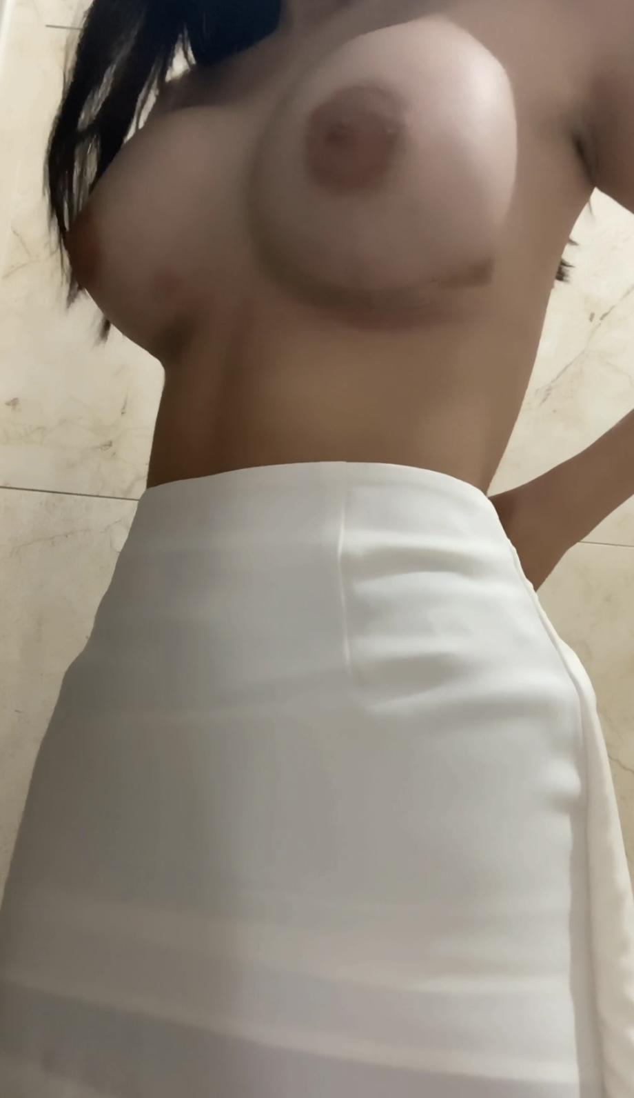 Alinarose exclusive leaked nude post on ReelHub