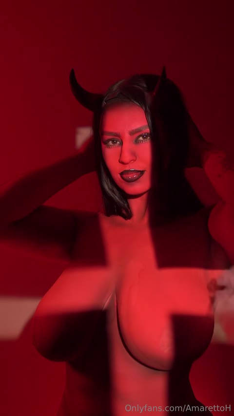 Amarettohammer nudes