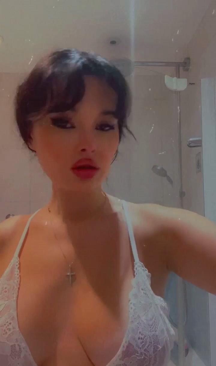 Anawhiterose exclusive leaked nude post on ReelHub