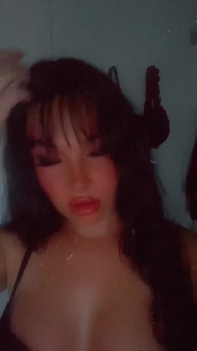 Anawhiterose leaked nudes
