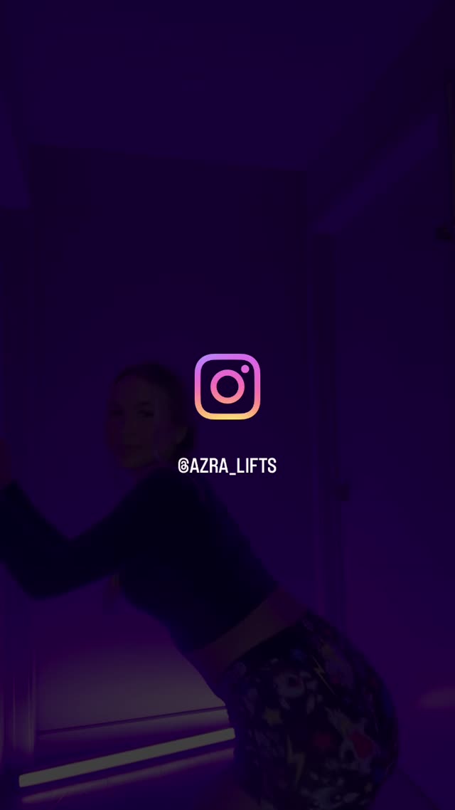 Azra lifts leaked nudes