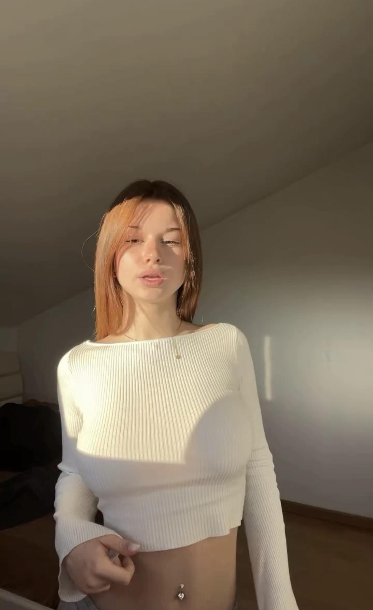 Camiibocci exclusive leaked nude post on ReelHub