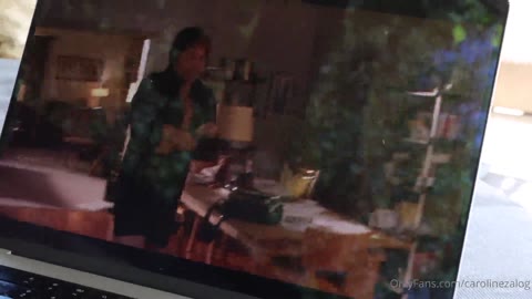 Carolinezalog leaked nude content