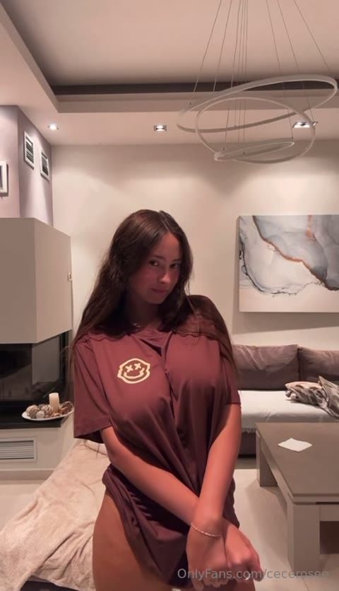 Cecerose exclusive leaked nude post on ReelHub