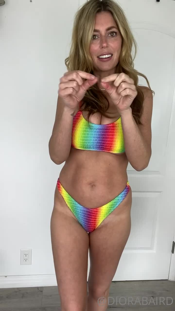 Diorabaird leaked nude content