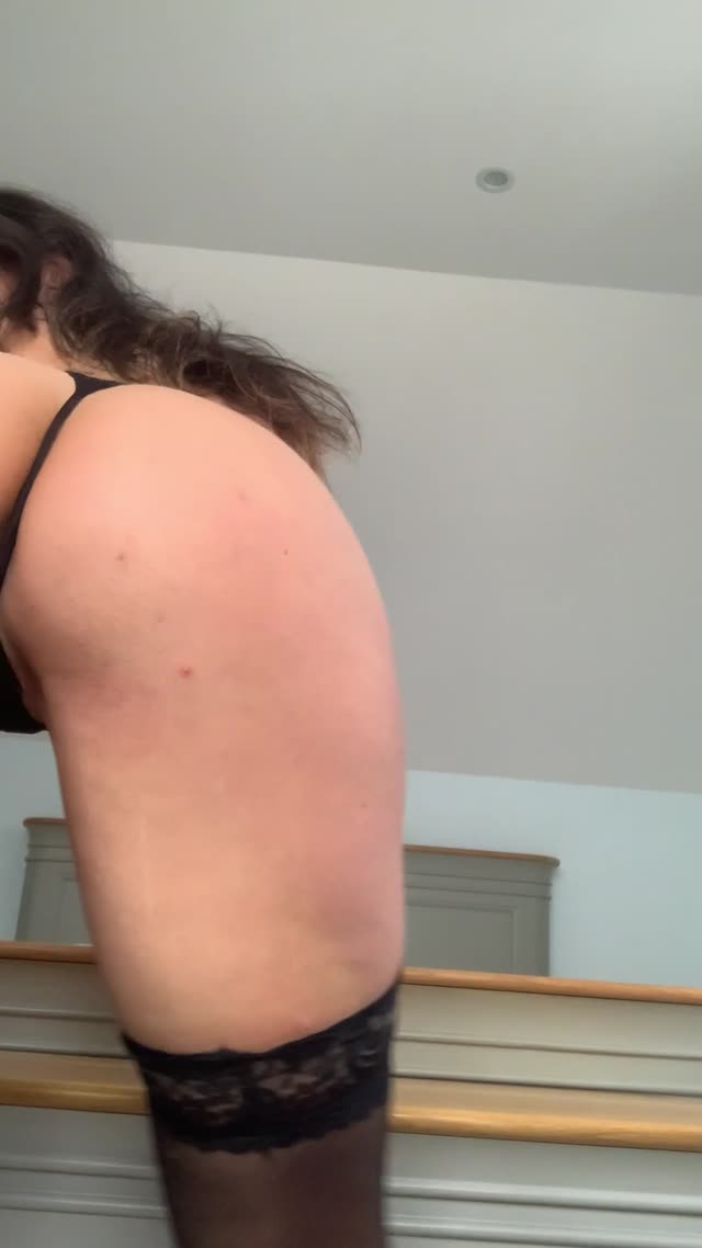 Elvasnaps exclusive leaked nude post on ReelHub