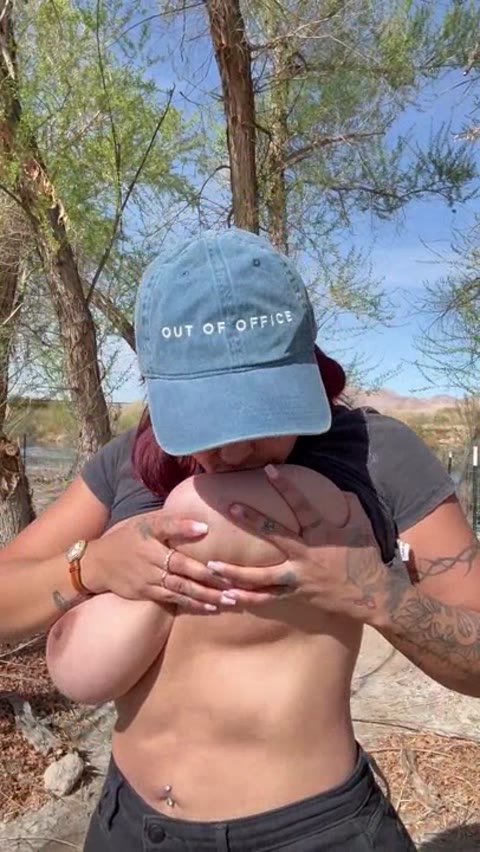 Emilycheree exclusive leaked nude post on ReelHub