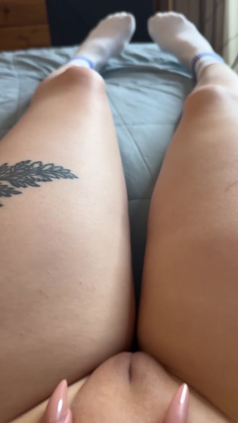 Es lain nude telegram channel
