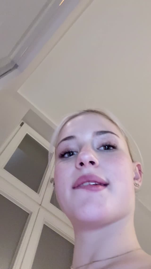 Fabienne0805 exclusive leaked nude post on ReelHub