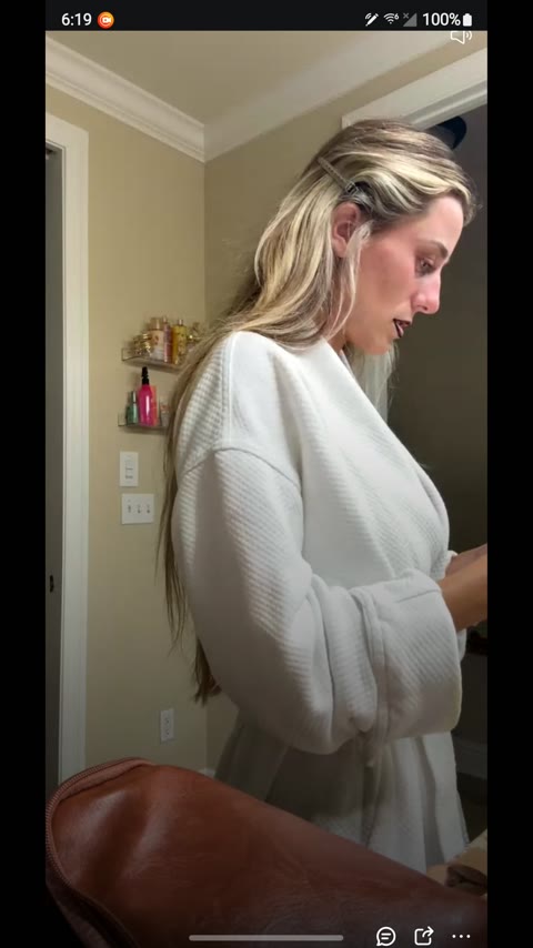 Hadelinemope exclusive leaked nude post on ReelHub