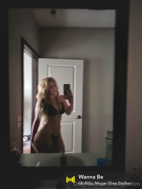 Haleymihmm exclusive leaked nude post on ReelHub