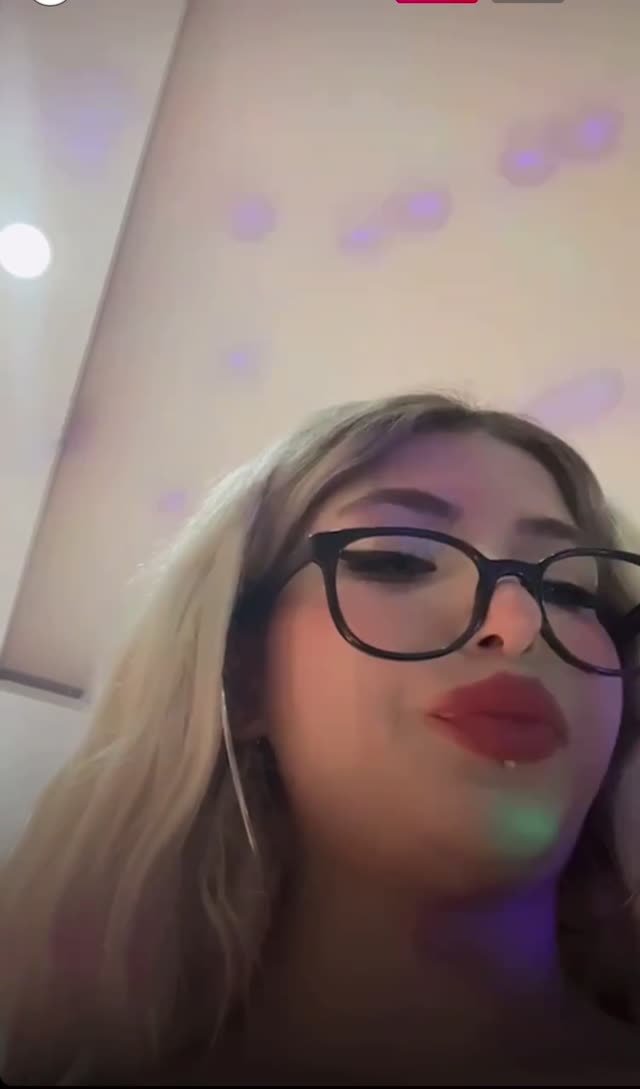 Hellodespina1 exclusive leaked nude post on ReelHub