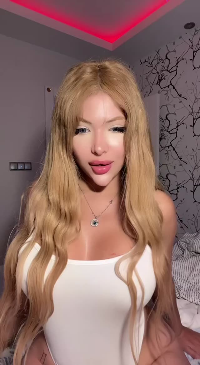 Hellodespina1 exclusive leaked nude post on ReelHub