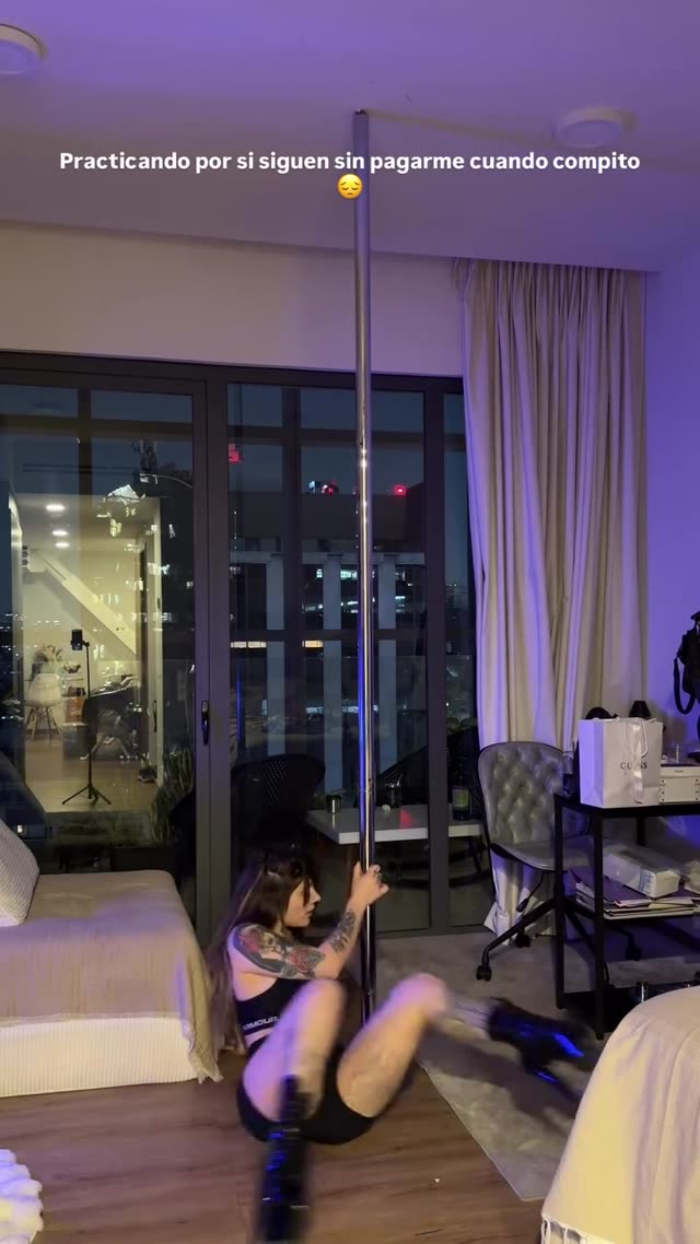 Iamroli1 exclusive leaked nude post on ReelHub