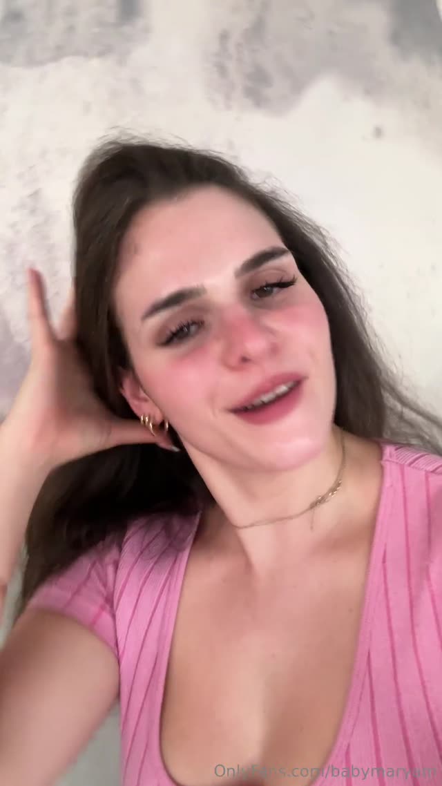 Itsemmaaven exclusive leaked nude post on ReelHub