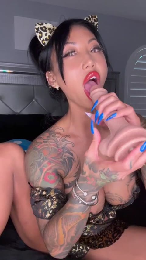 Kiaramoon leaked nude content