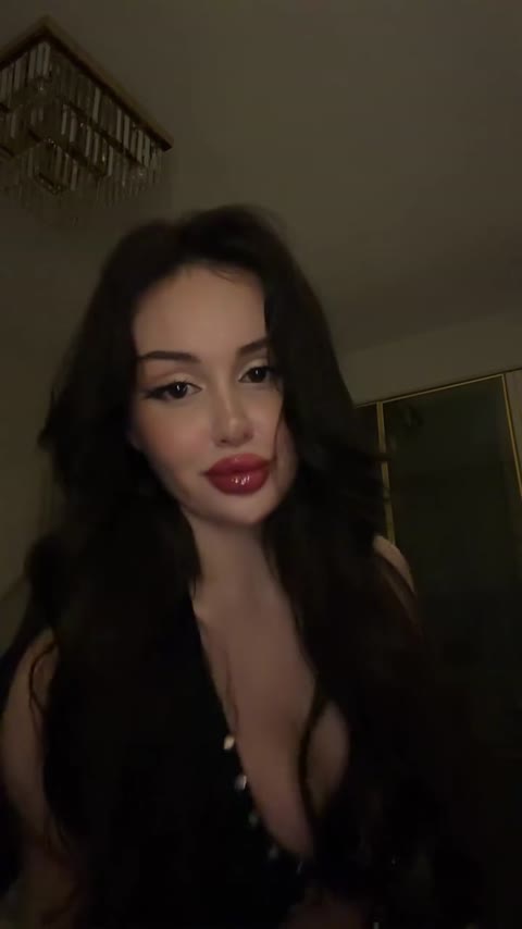 Laydatrkstnilaydaaust leaked nude content