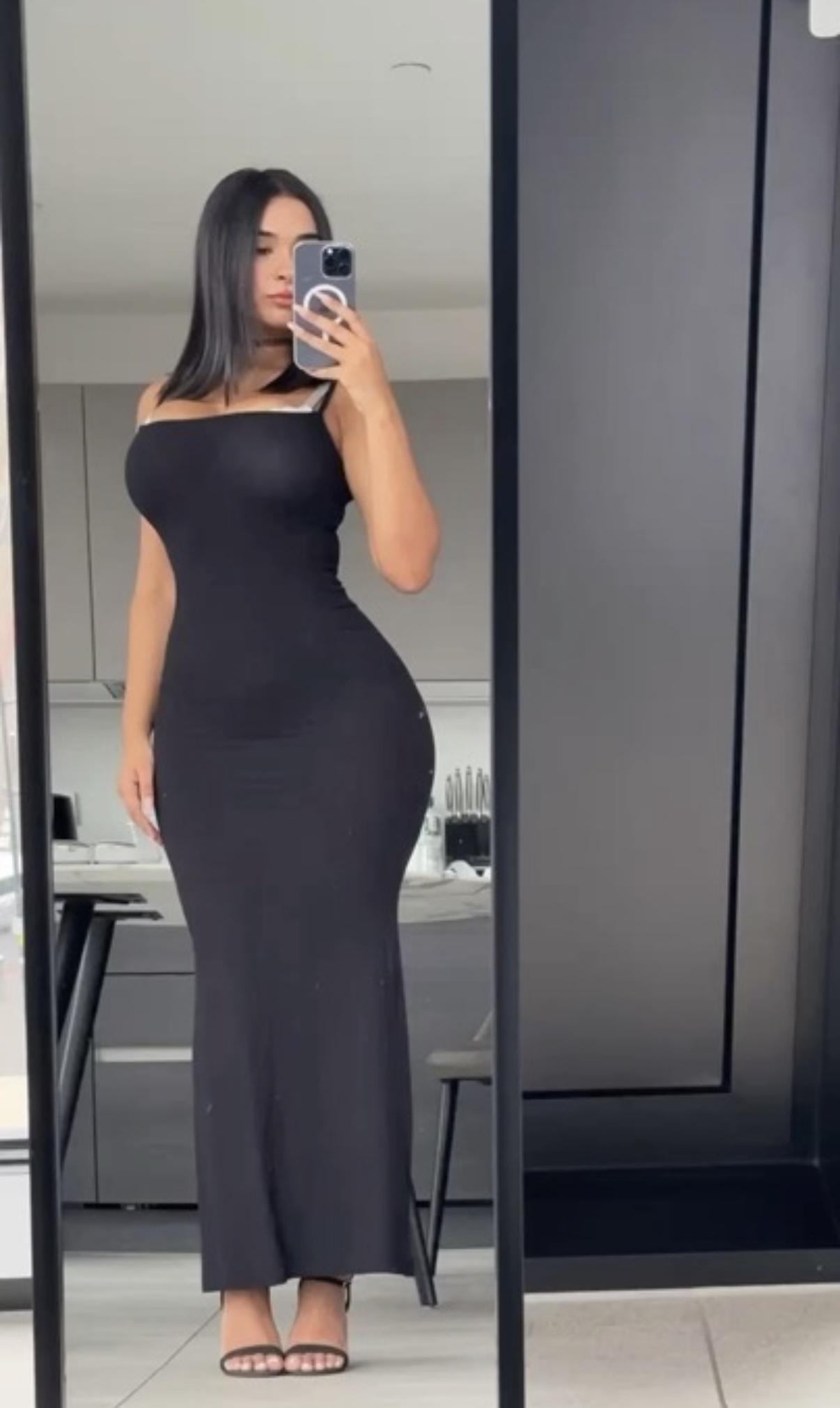 Lelasohnabaka leaked nude content