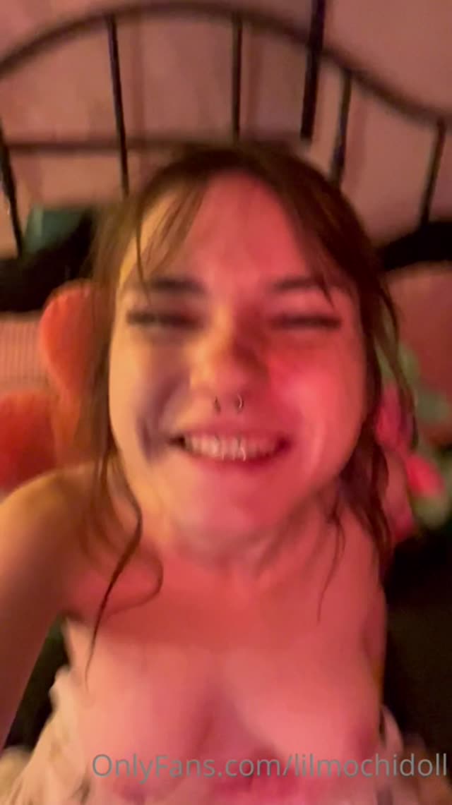 Lilmochidoll leaked nude content