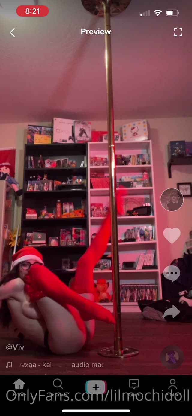 Lilmochidoll leaked nude content