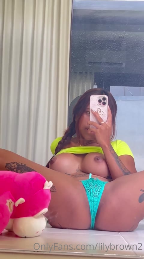 Lilybrown2 leaked nude content