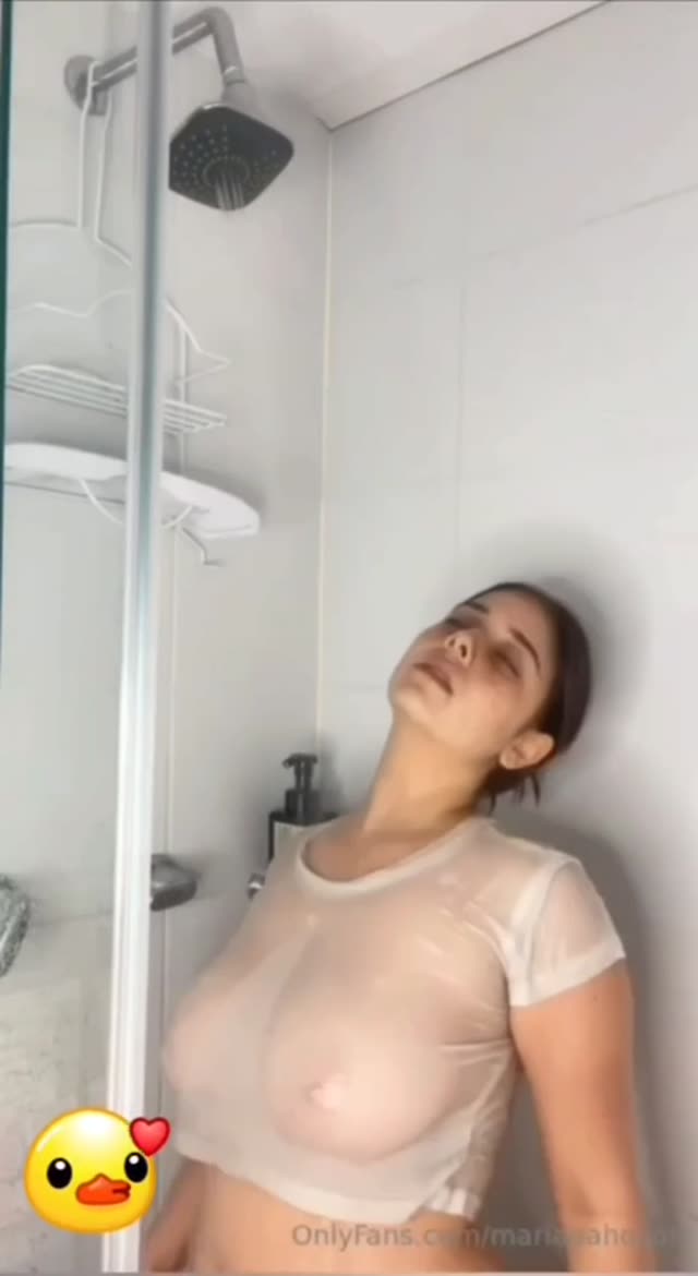 Marianahoyosr only leaked nudes