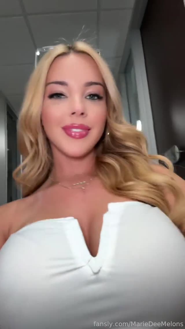 Mariedee exclusive leaked nude post on ReelHub