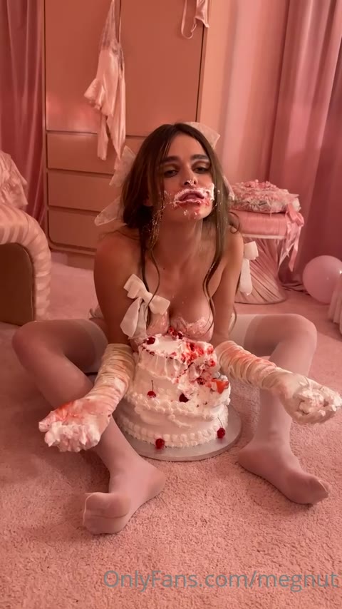Megnutt exclusive leaked nude post on ReelHub