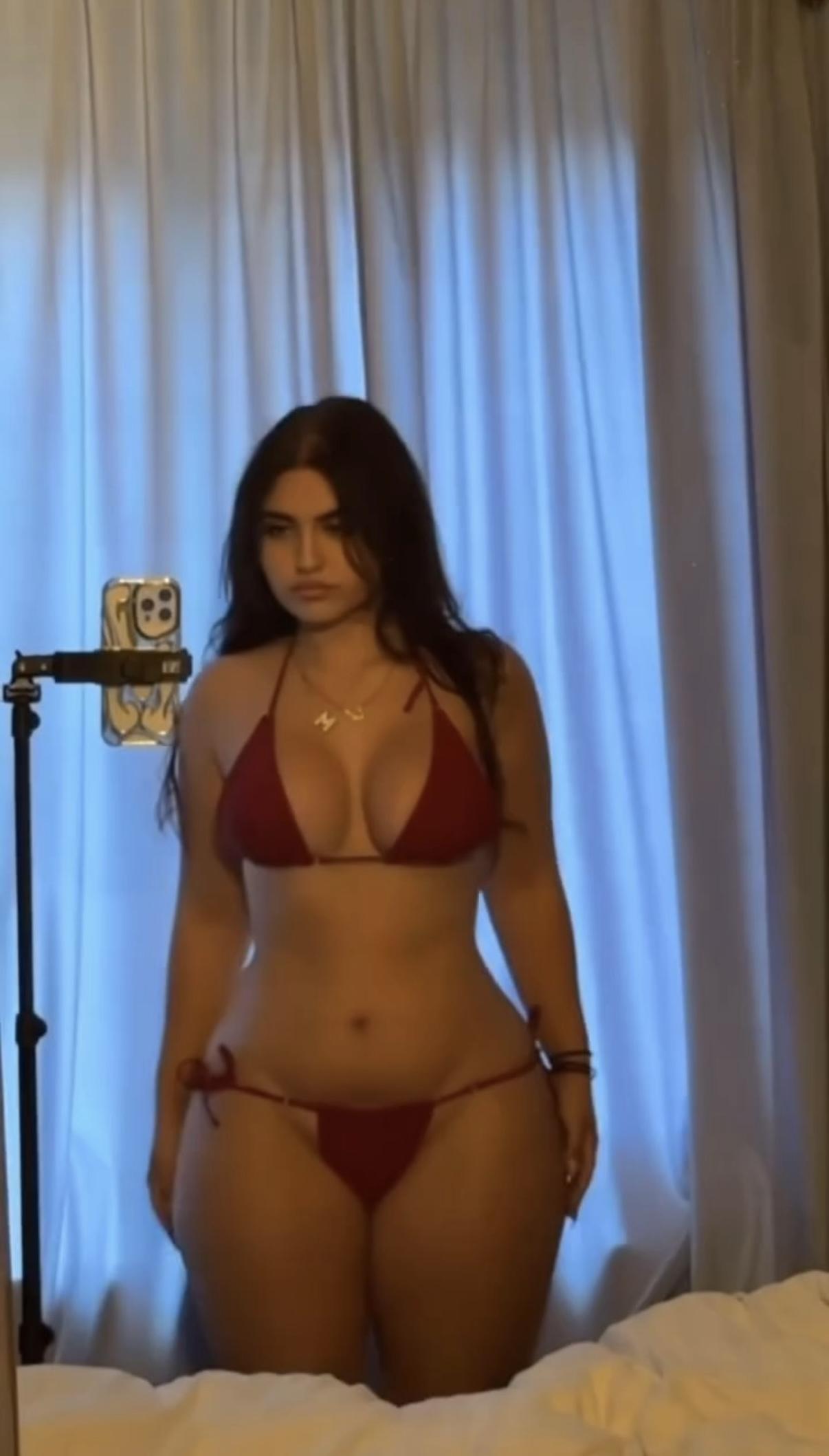 Melkoneko exclusive leaked nude post on ReelHub
