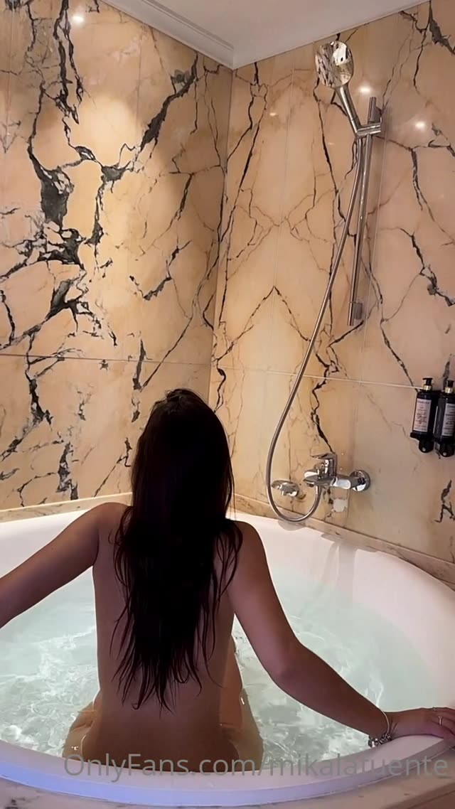 Mikaalafuente leaked nude content
