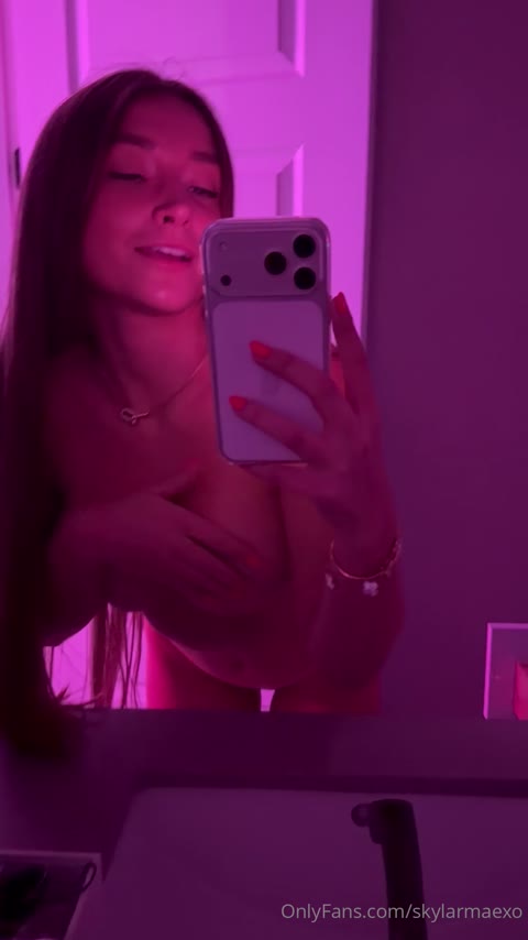 Officialskylarmaexo exclusive leaked nude post on ReelHub