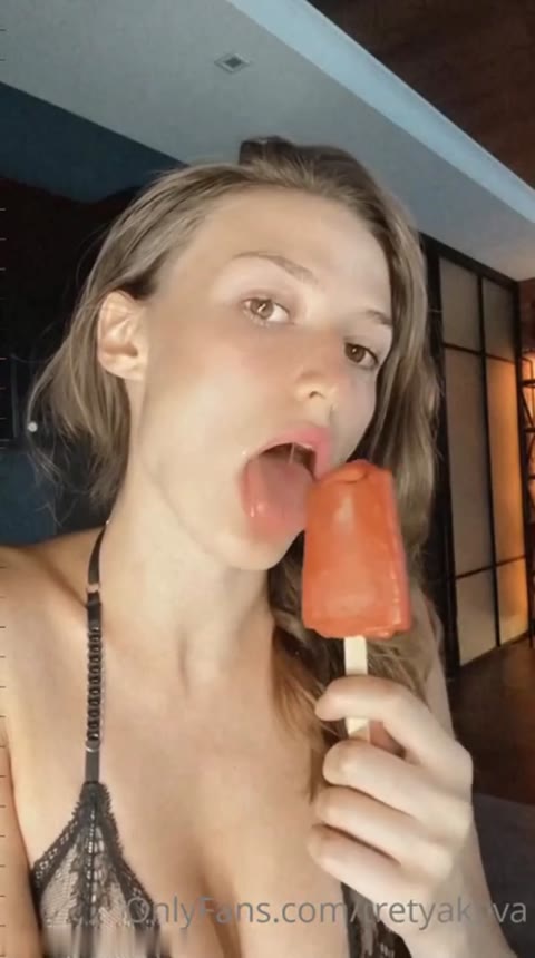 Oliviacastaxx exclusive leaked nude post on ReelHub