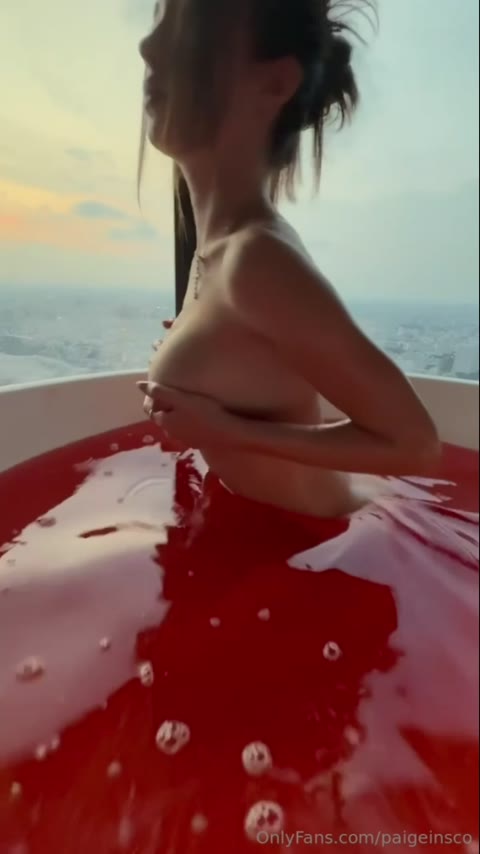 Paigeinsco exclusive leaked nude post on ReelHub