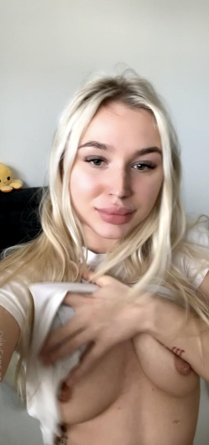 Pattycheeky exclusive leaked nude post on ReelHub