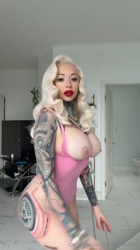 Pinuppixie leaked nude content