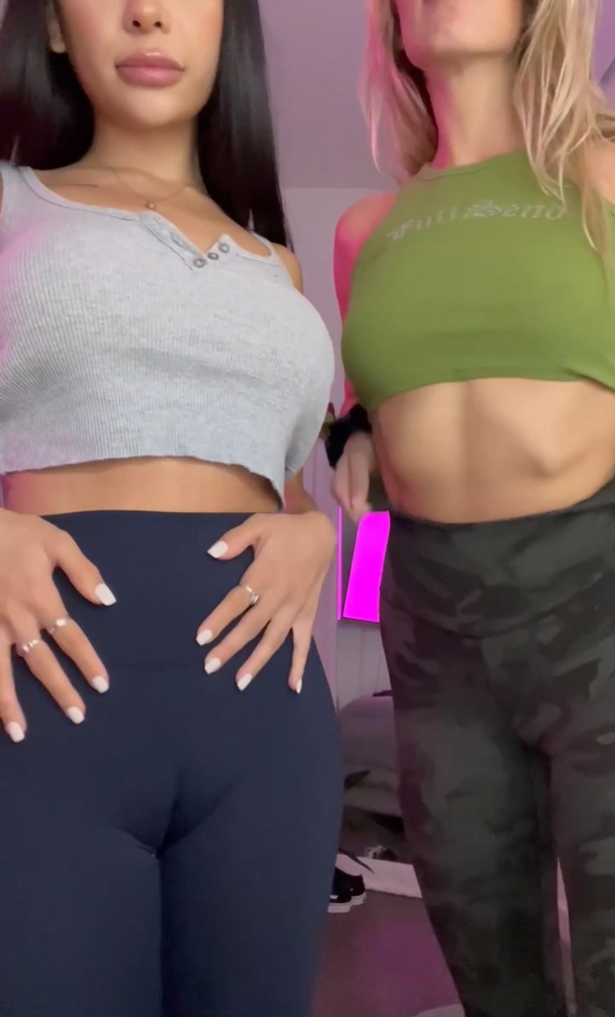 Sarahdavirgo leaked nude content