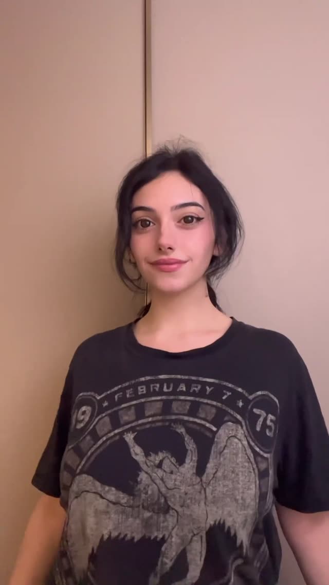 Shiftymine exclusive leaked nude post on ReelHub