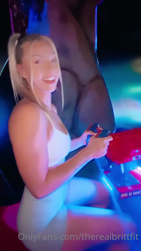 Therealbrittfit leaked nude content