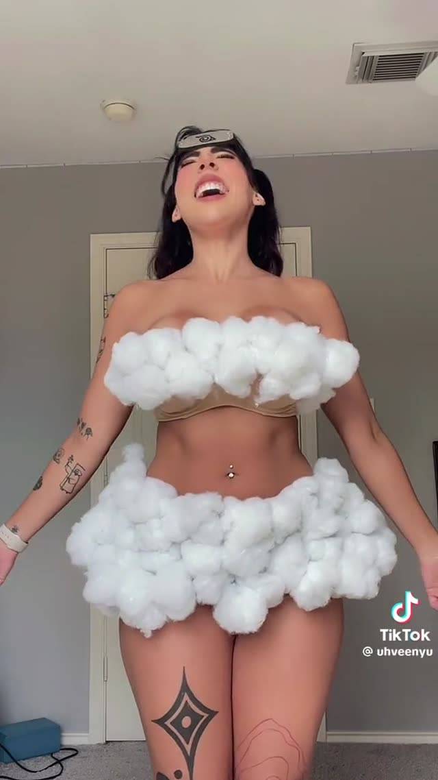 Uhveeny1 exclusive leaked nude post on ReelHub
