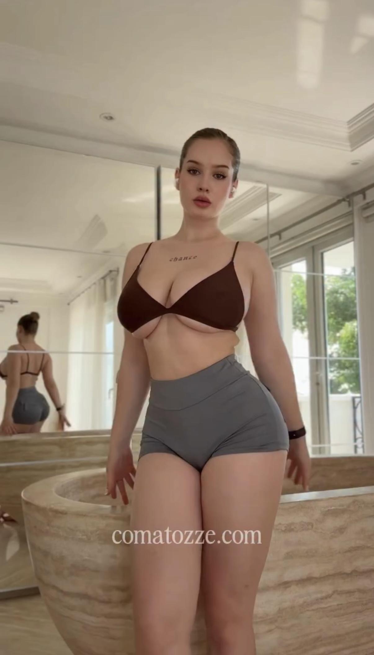 Umaanorth exclusive leaked nude post on ReelHub