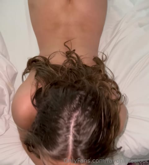 Urfavonlinesloot exclusive leaked nude post on ReelHub