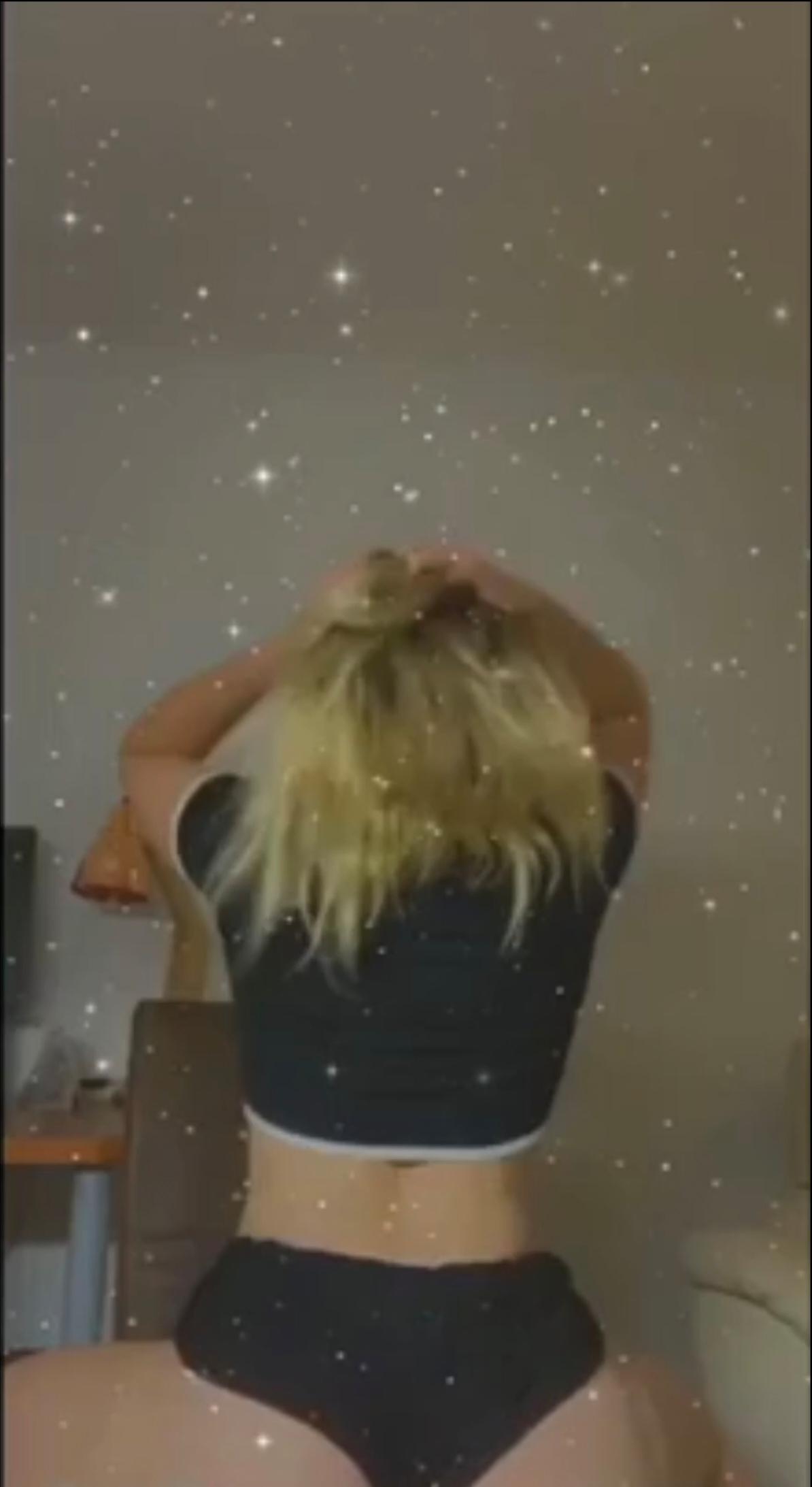 Veradijkmans exclusive leaked nude post on ReelHub