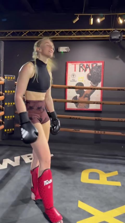 Veradijkmans exclusive leaked nude post on ReelHub