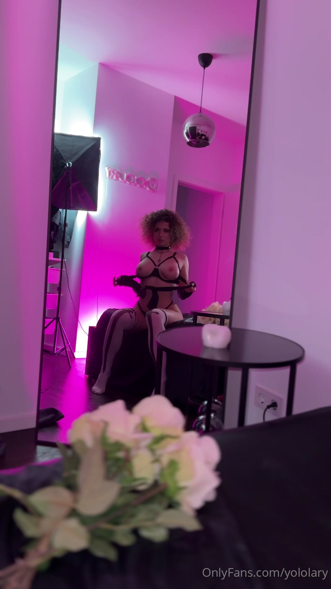 Yololaryy exclusive leaked nude post on ReelHub