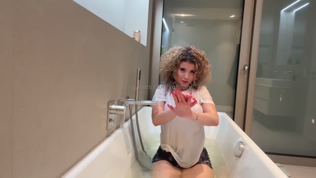 Yololaryy exclusive leaked nude post on ReelHub