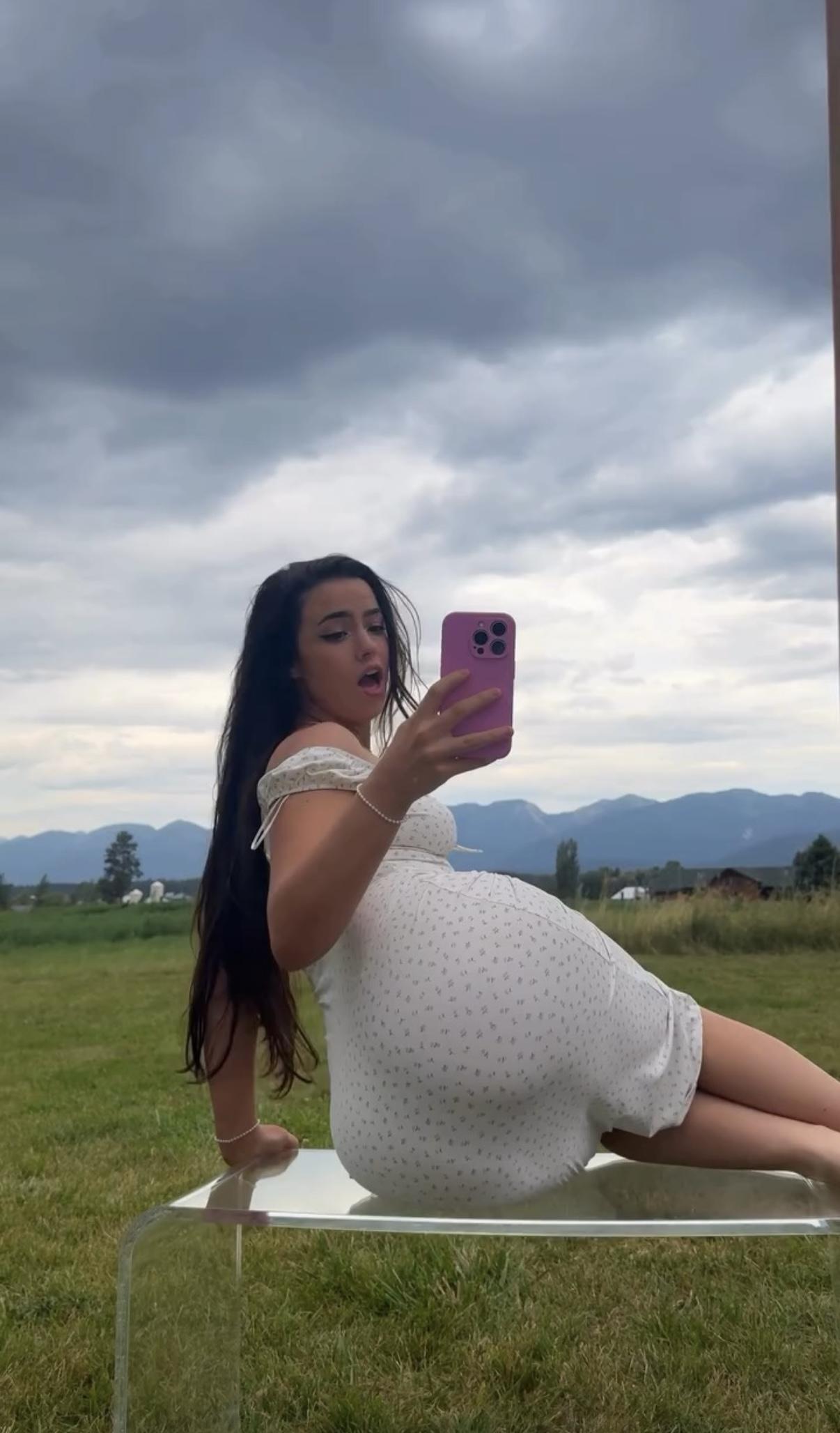 Zoeyiso only exclusive leaked nude post on ReelHub