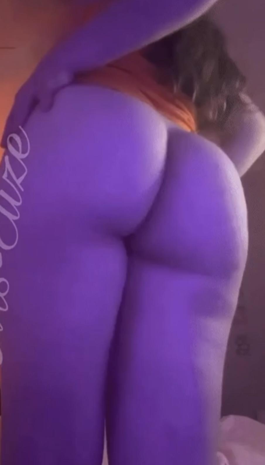 Zoeyiso only exclusive leaked nude post on ReelHub